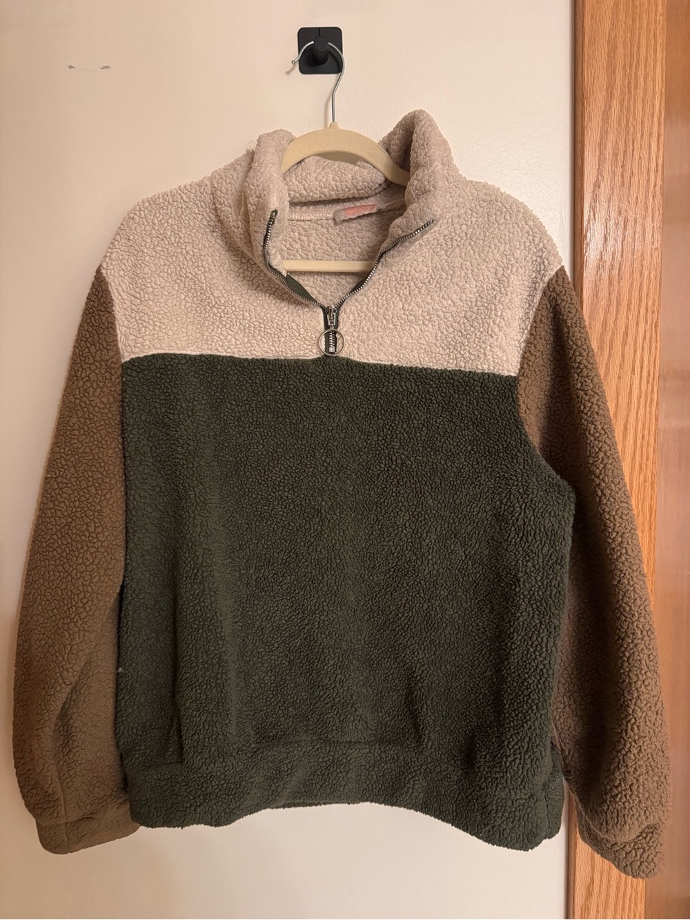 Quarter-Zip Colorblock Sherpa Pullover - Olive/Beige/Brown
